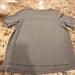 Lululemon T-shirt