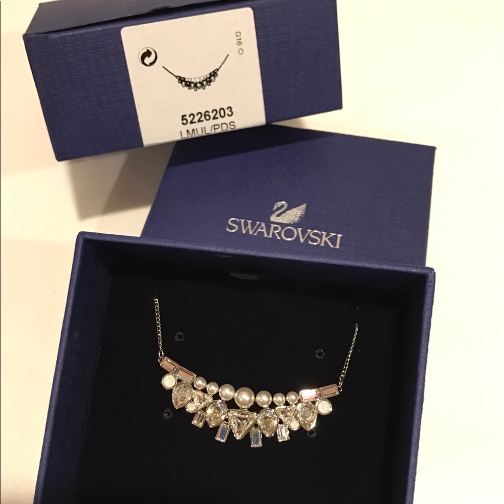 💟 Swarovski Necklace 💟