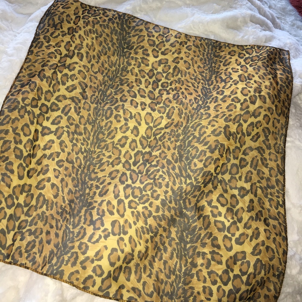 Leopard print scarf