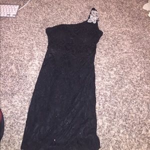 My sisters, she's never worn it.