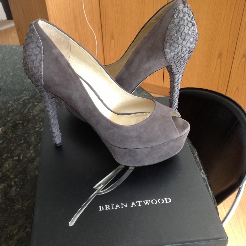 Brian Atwood shoes 👠 size 8-1/2