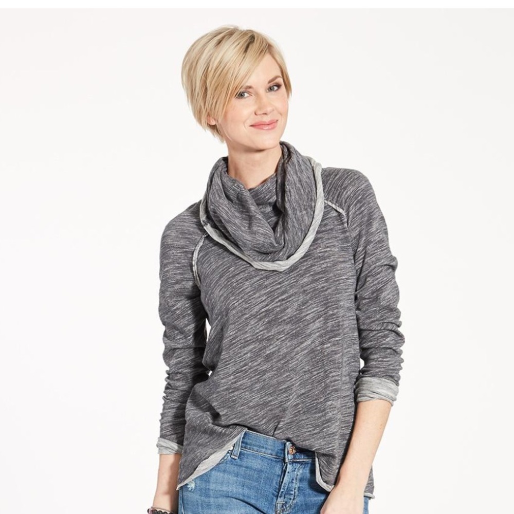 Free People Cocoon Cowl in army green color