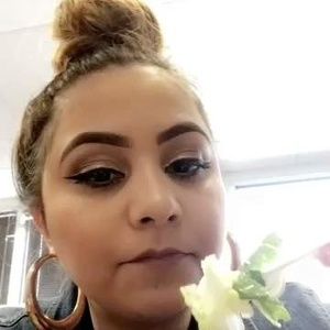 Meet your Posher, Mayra