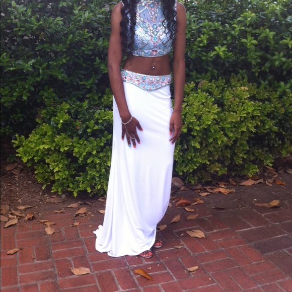 Prom Dress - Picture 2 of 2