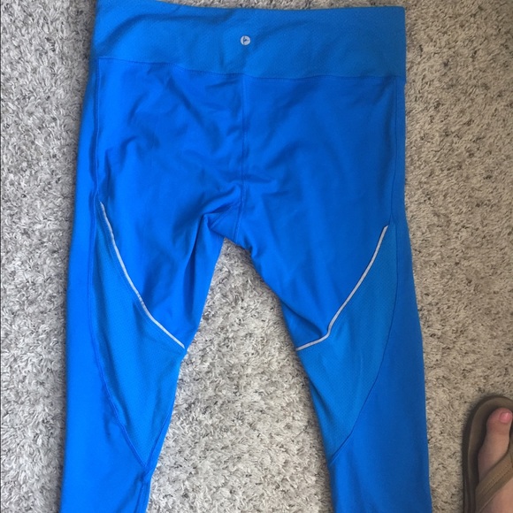 90 degree crop leggings - Picture 2 of 3