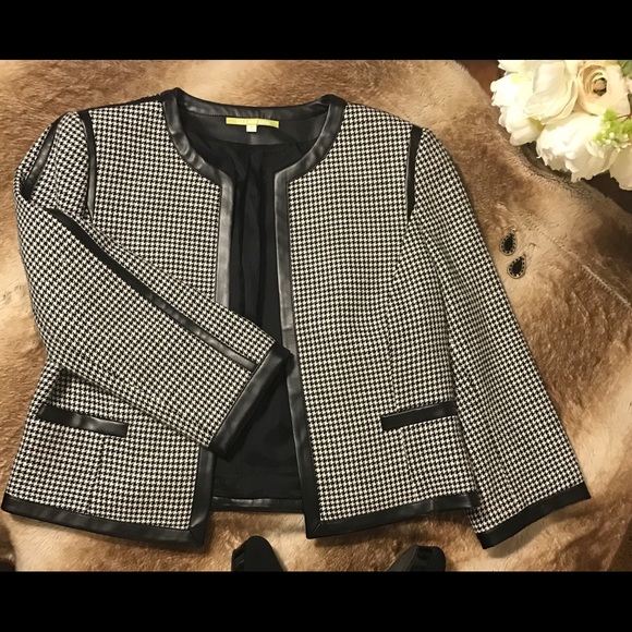 Gianni Bini Jackets & Blazers - Gianni Bini Jacket Size 10