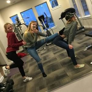 Meet your Posher, Haley