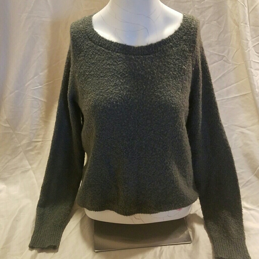 Green layering sweater