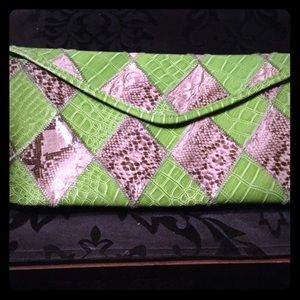 Lime green snakeskin clutch NWOT