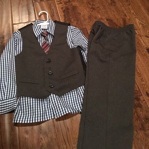 4 piece IZOD set