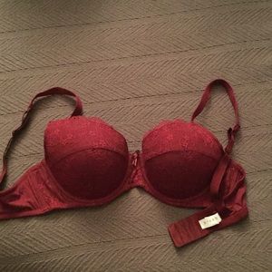 NWOT maroon lace bra by Blush