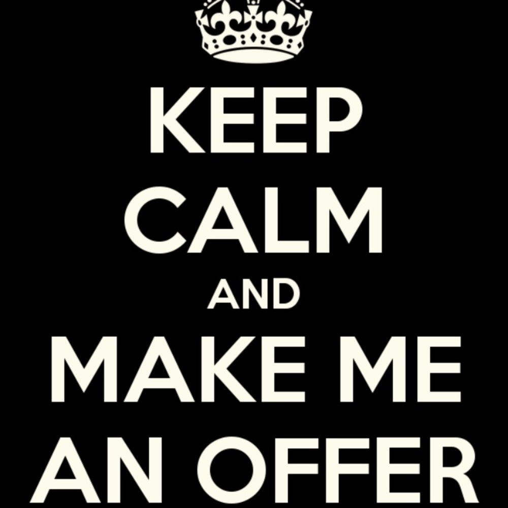 🎊Make me a reasonable offer🎊 😀