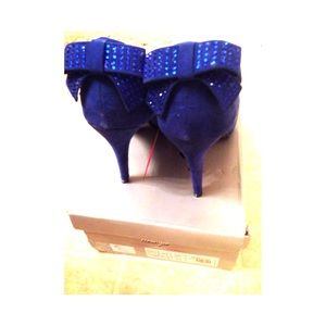 Blue Pumps Style Yasmin