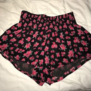 Flowery Shorts