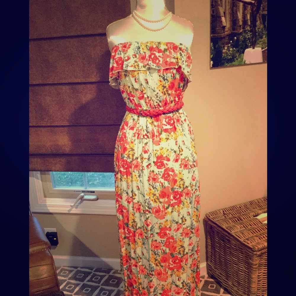 Trixxi strapless maxi dress