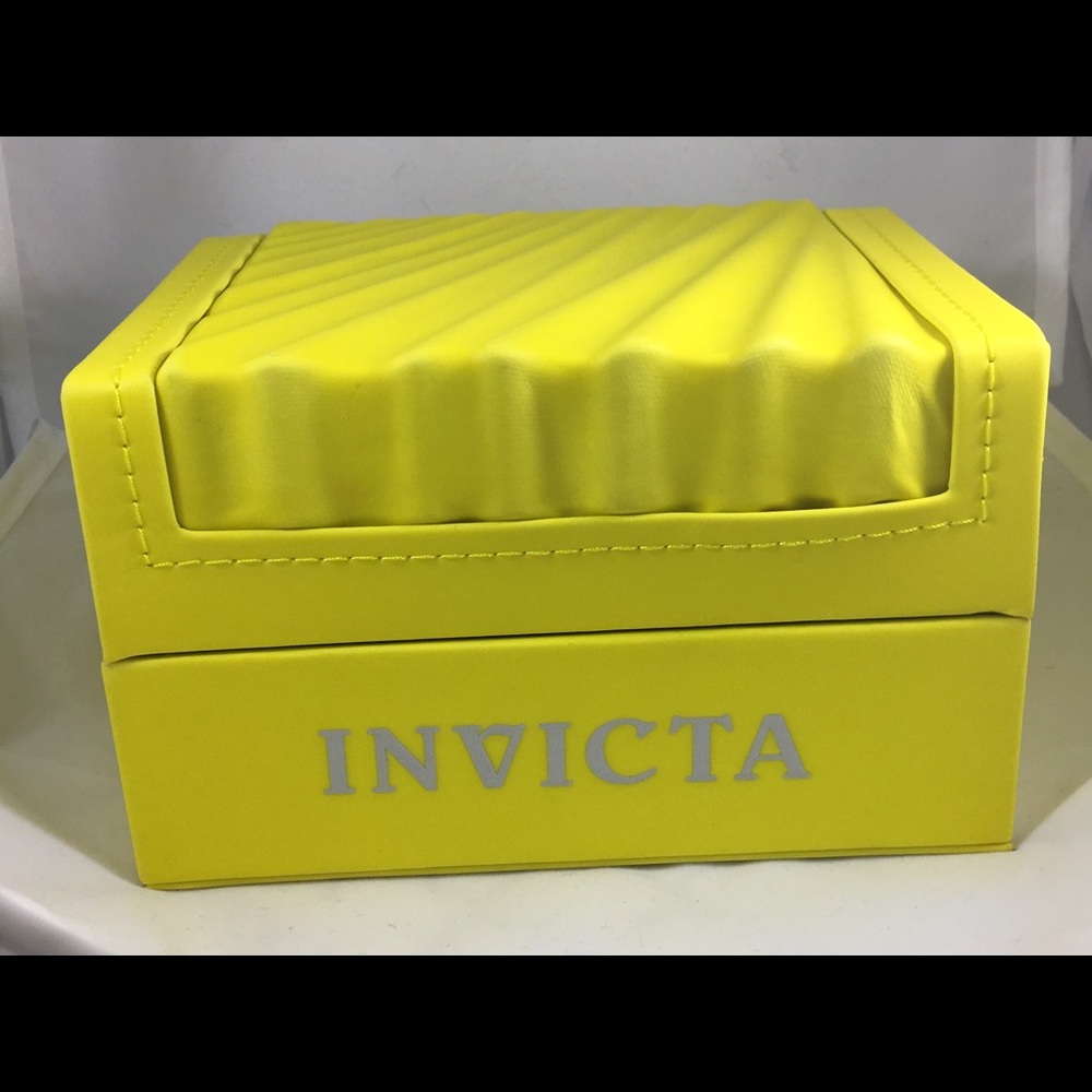 Authentic Invicta watch - Picture 5 of 5