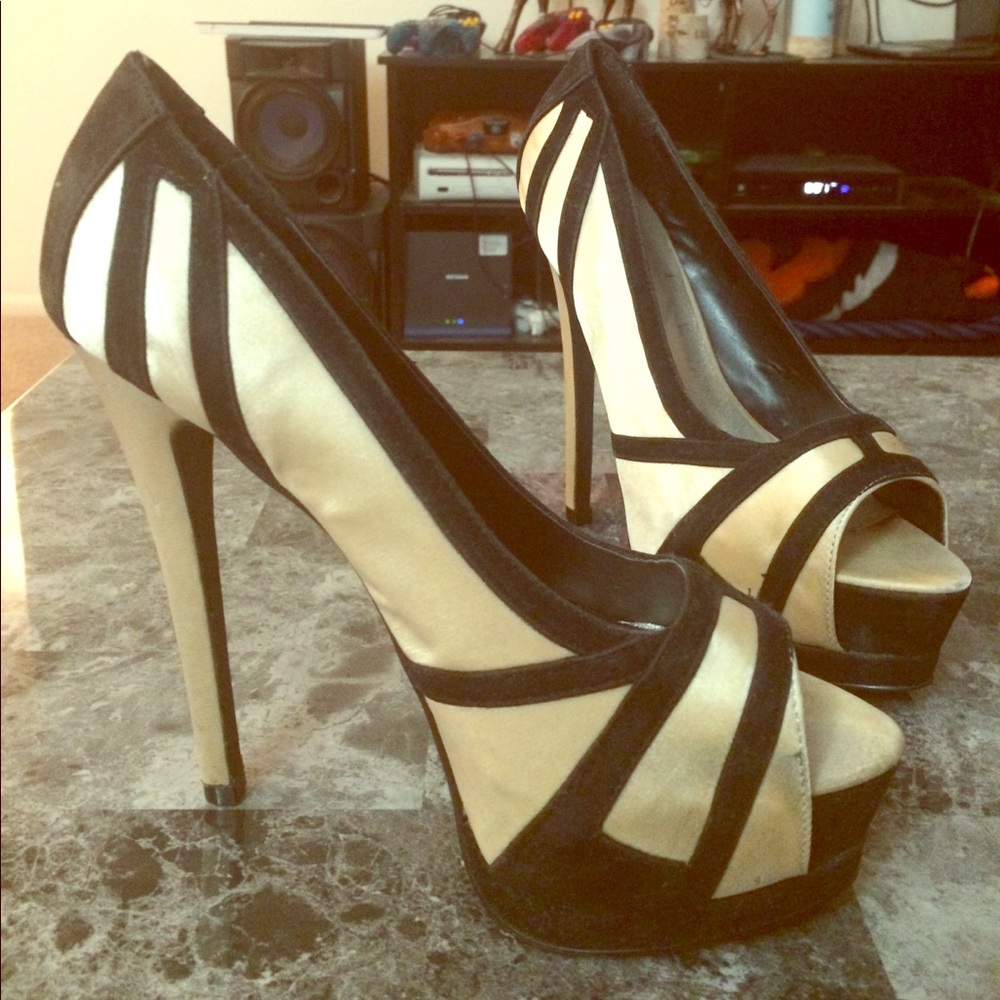 Qupid high heels! SOLD