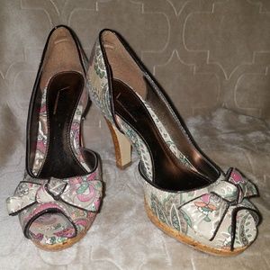 UNLISTED Paisley Peep Toe Platform Heels $25 OBO