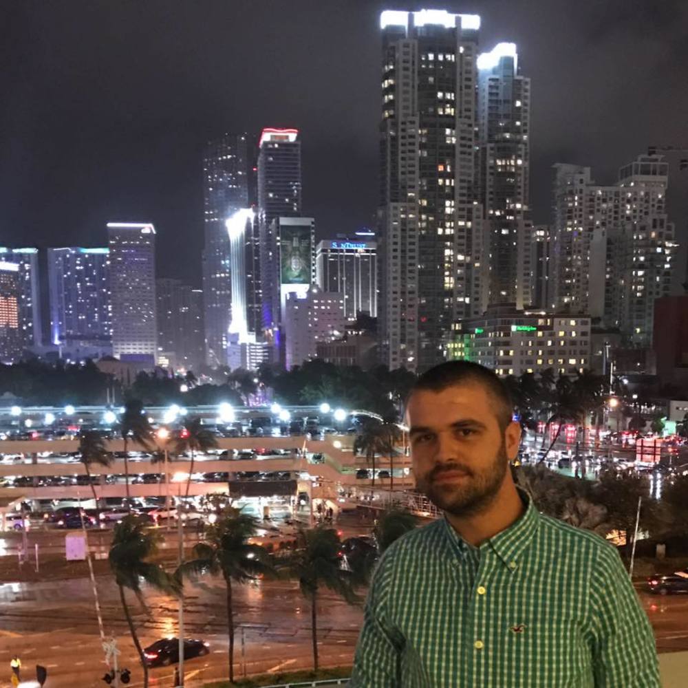 Meet your Posher, Agrin