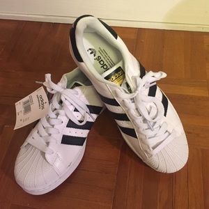Never Worn Adidas Superstar II Originals