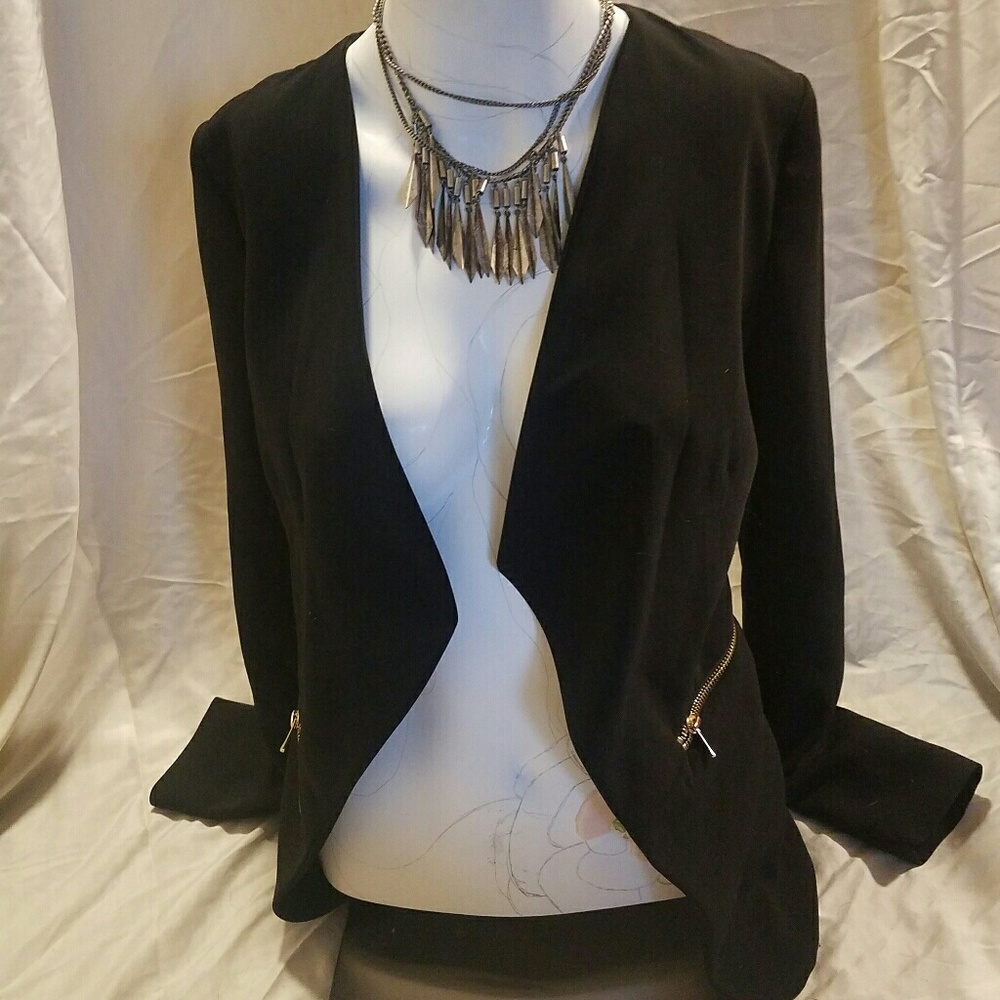 Moto open blazer with gold zipper