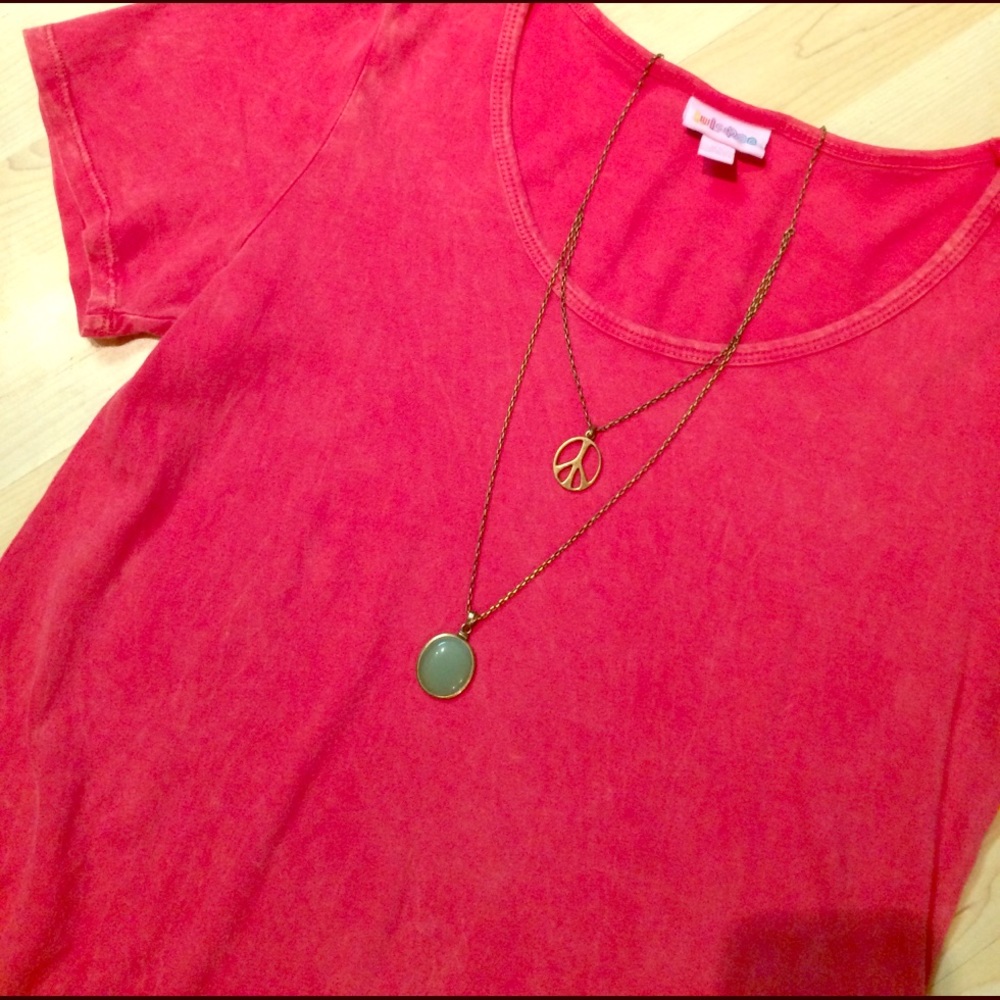 NWT LuLaRoe Classic T XS