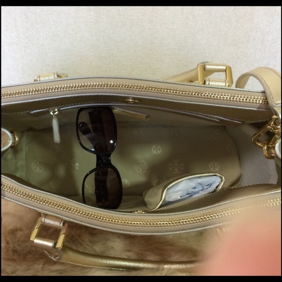 Tory Burch Gold Mini Robinson Double-Zip Satchel - Picture 4 of 8