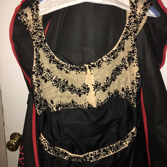 Black Sherri Hill prom dress - Picture 3 of 4