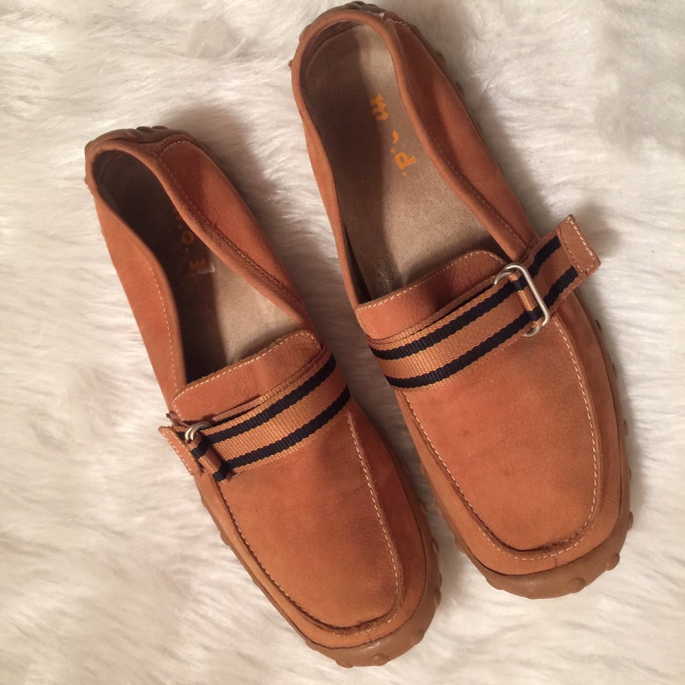 ✔️M.o.d Modern Design Slip-on Casual Shoes Sz 9