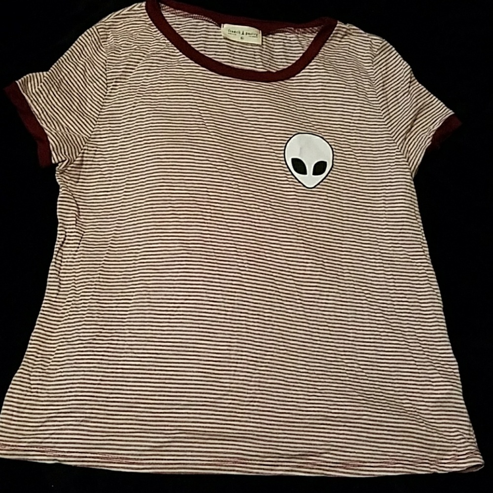 Alien head tee