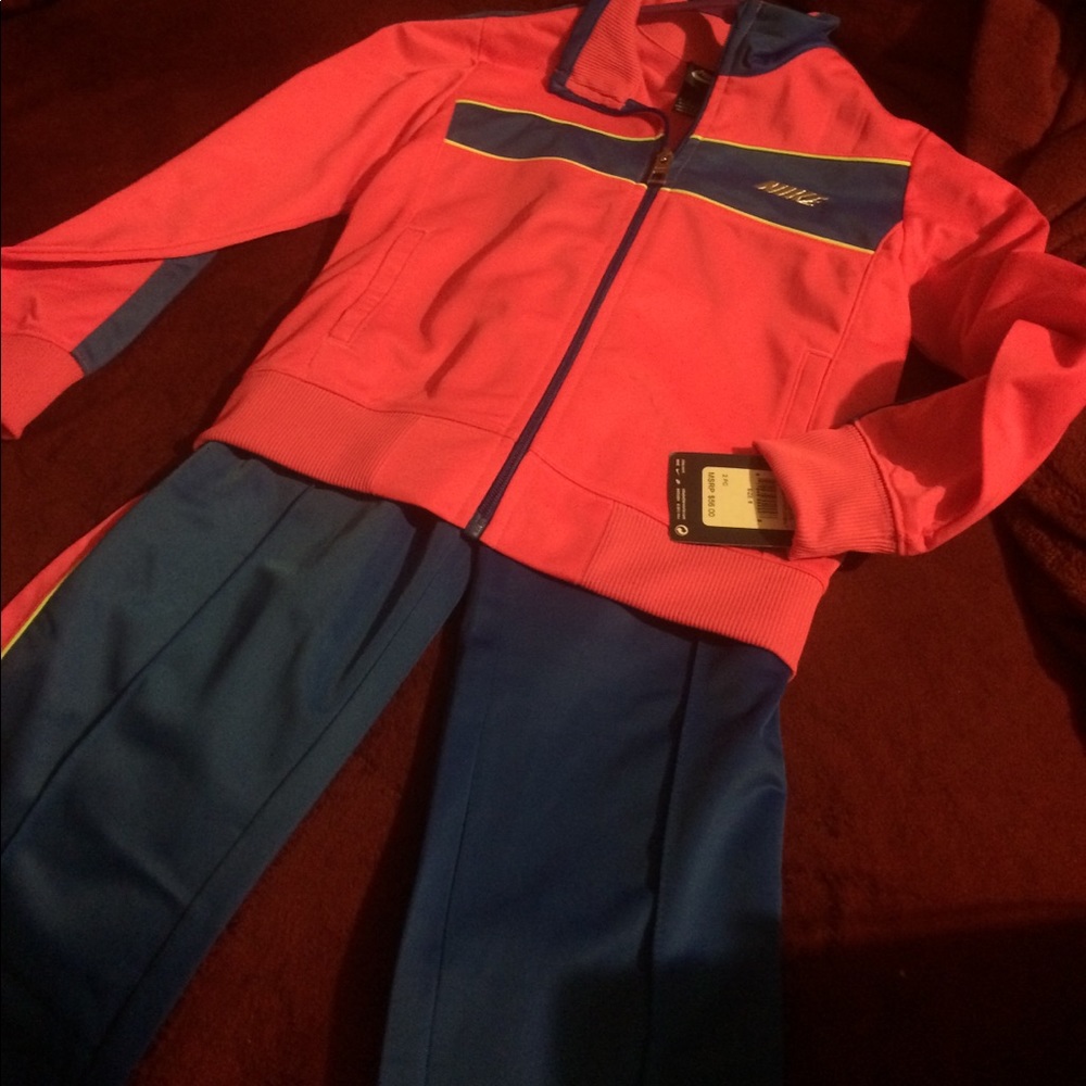 Easter time fly sweatsuit