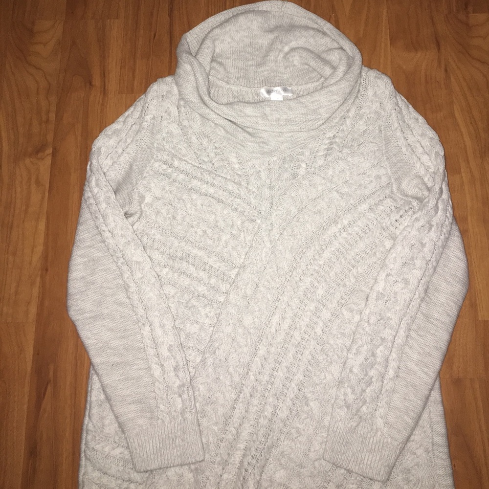 Knit sweater maternity