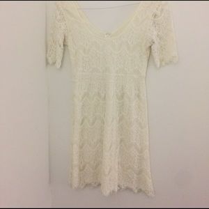 Ivory dress with beautiful scallop lace