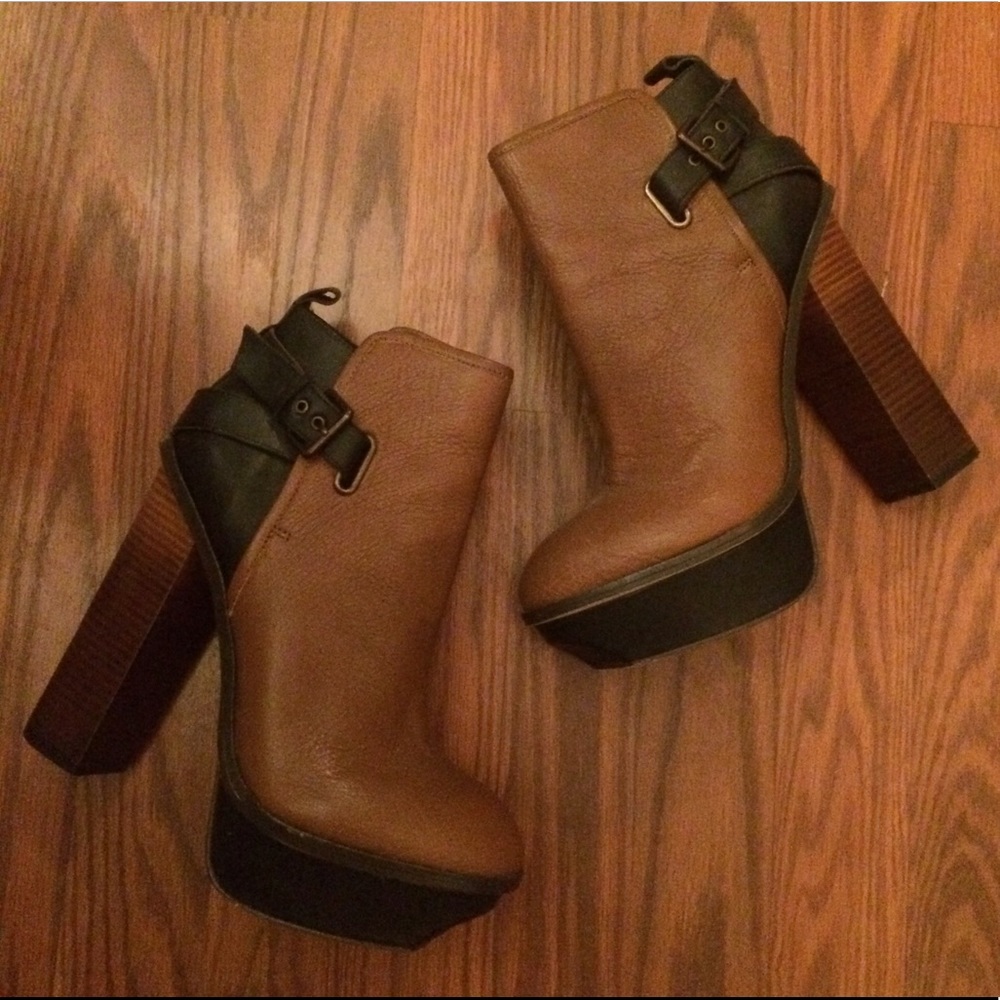 Dolce Vita Platform Booties