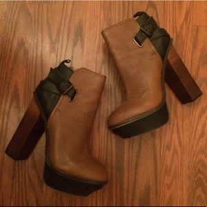 Dolce Vita Platform Booties