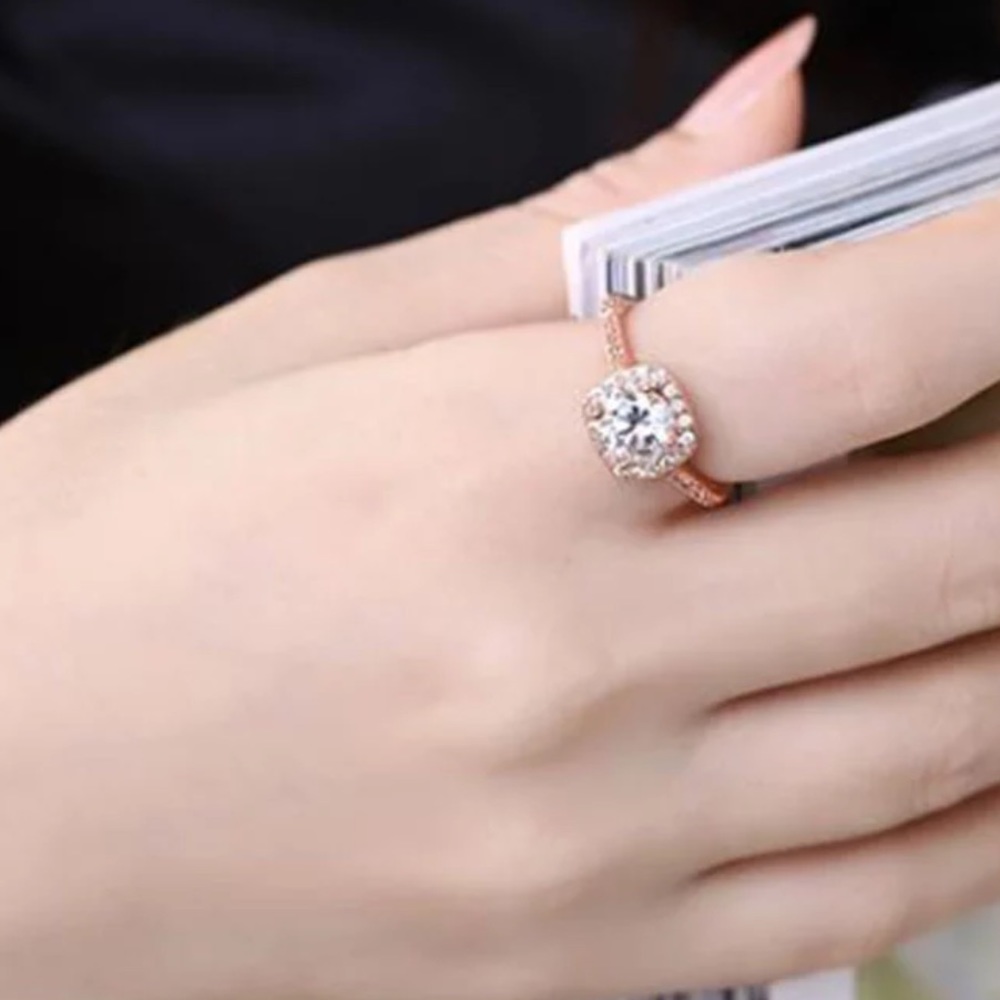 925 Rose Gold Sterling Silver Ring - Picture 2 of 4