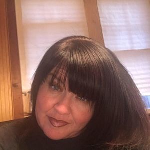 Meet your Posher, Eileen