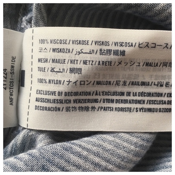 Abercrombie White & Blue Stripe Top - Picture 4 of 6