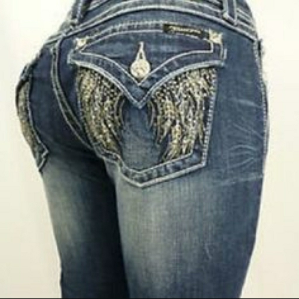 MAKE OFFER**Miss Me jeans