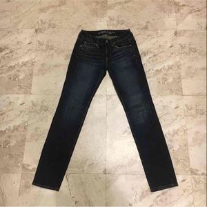 American eagle dark wash skinny stretch jeans