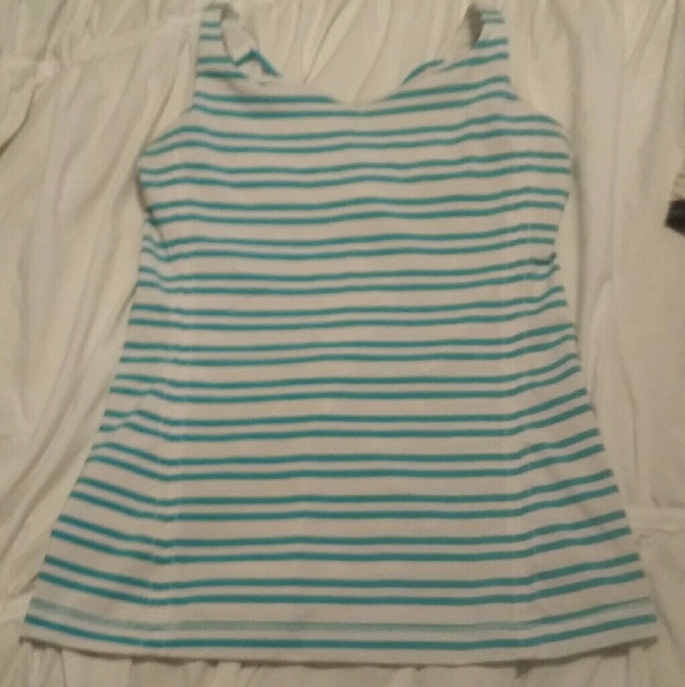 Lululemon workout tank