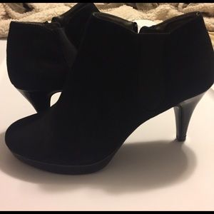 WORN ONCE!! Black heeled booties
