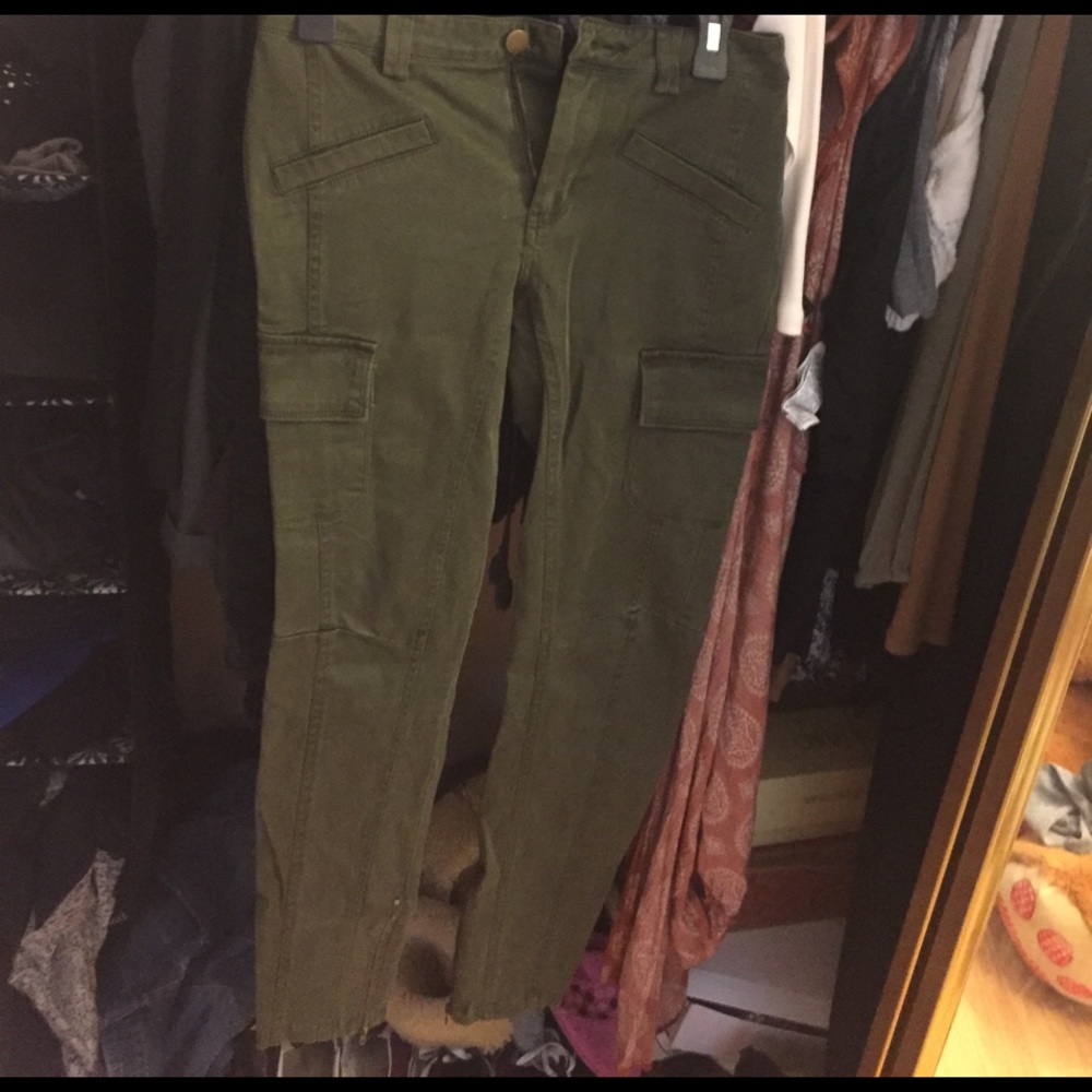 Cargo pants