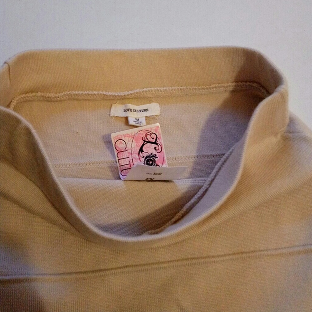 Love Culture Beige Miniskirt - Picture 5 of 8