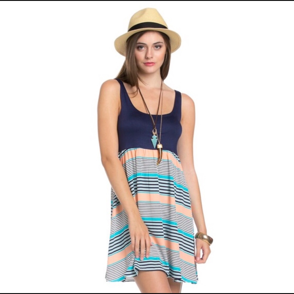 💥❌SOLD❌💥SLEEVELESS MULTI STRIPE DRESS