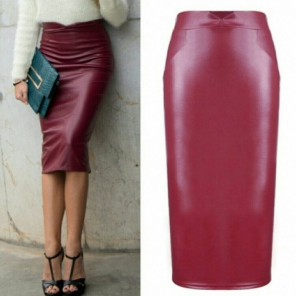 Pleather Skirt - Picture 2 of 3