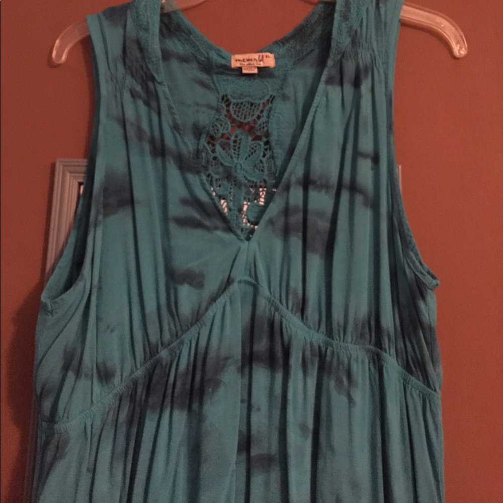 Sleeveless Maxi Dress