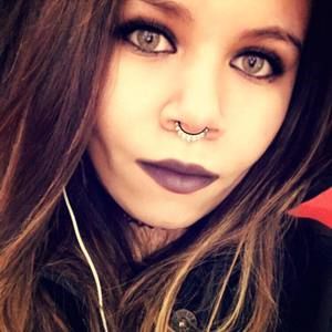 Meet your Posher, Serena