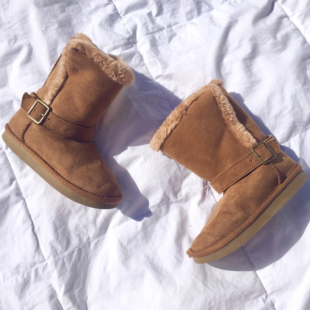 Brown Fur Trimmed Boots