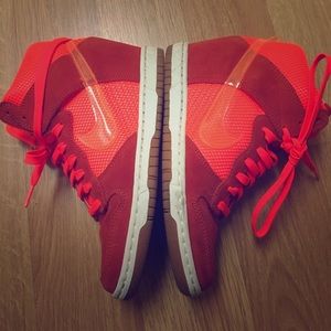 Authentic Nike sneaker wedges!!! 🍊